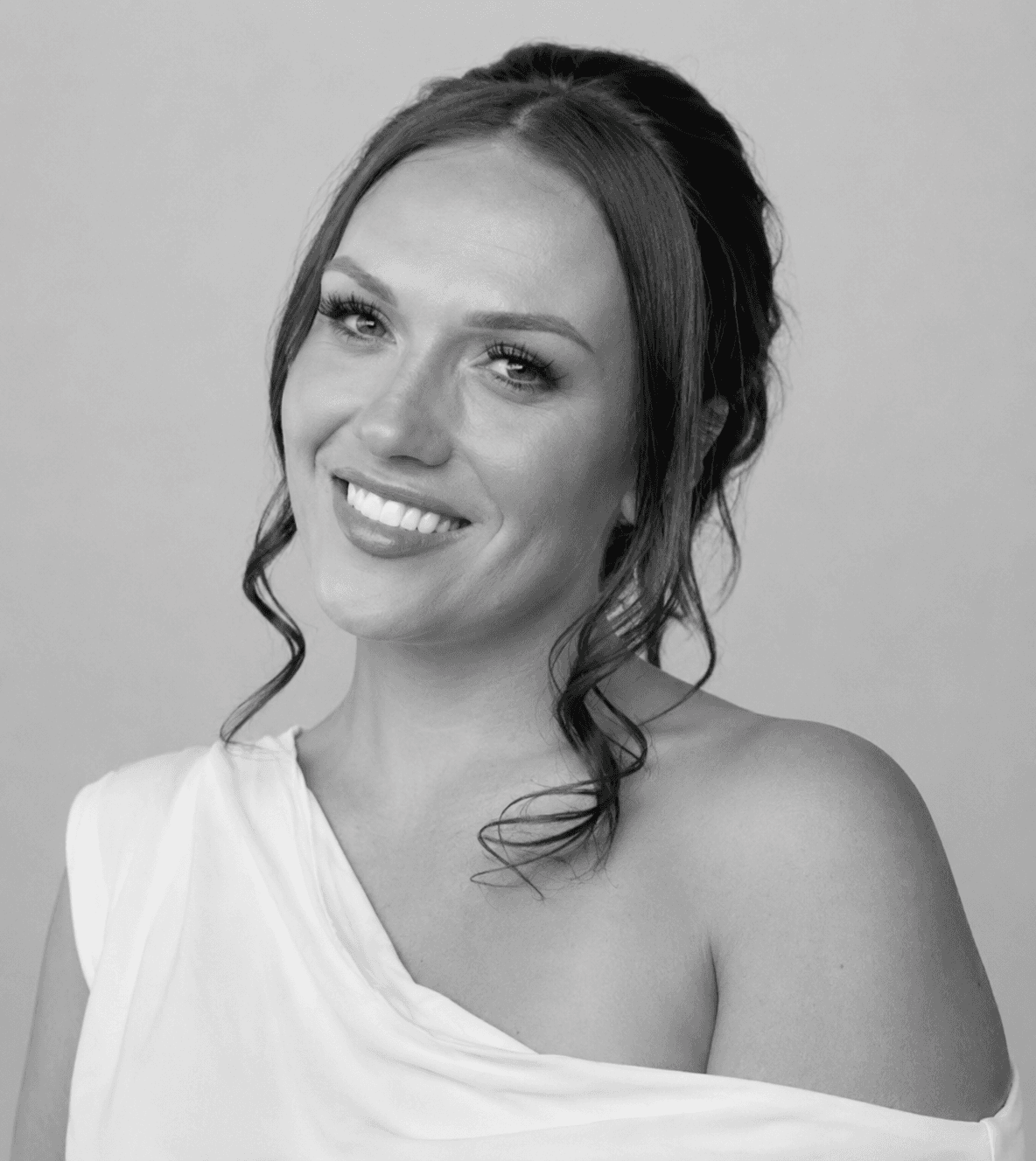 Tiona, Holiday Lettings Co-ordinator