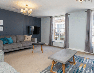Malt Shovel Court- Duplex City Centre Apartment